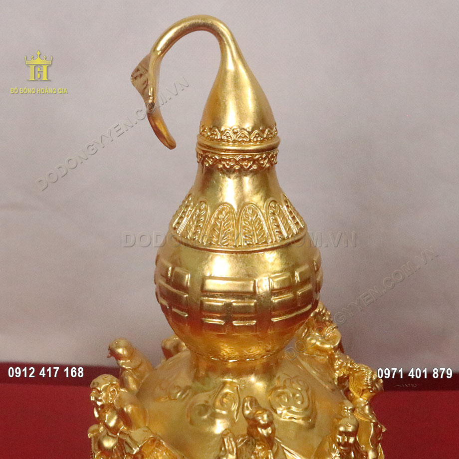 Mỗi đường n&eacute;t tr&ecirc;n sản phẩm đều được c&aacute;c nghệ nh&acirc;n v&ocirc; c&ugrave;ng chau chuốt